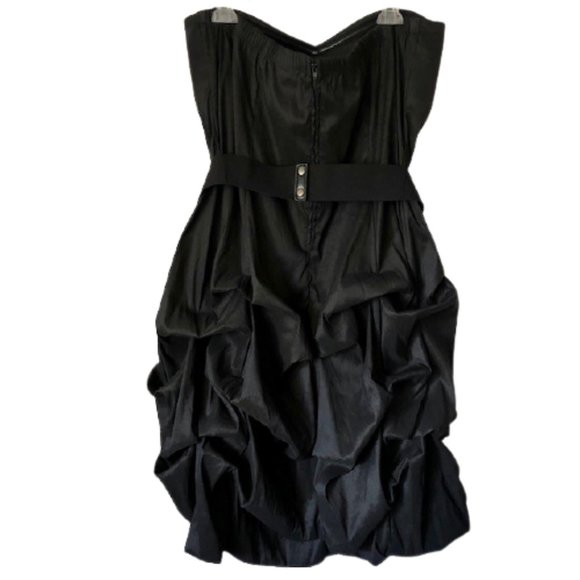 Torrid Black Sweetheart Strapless Bubble Hem Tiered Cocktail Dress - 22 - Picture 6 of 11
